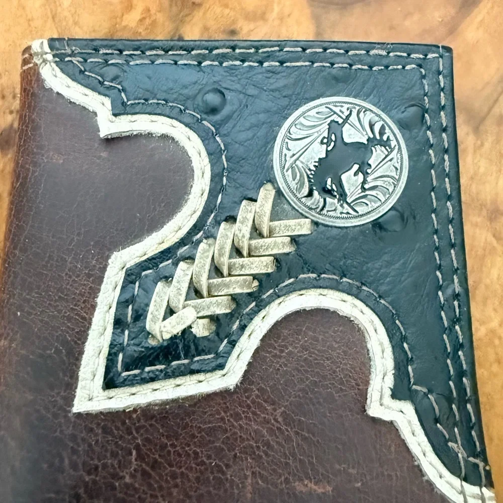 Justin Brown Leather Rodeo Ostrich Embossed Conch Wallet